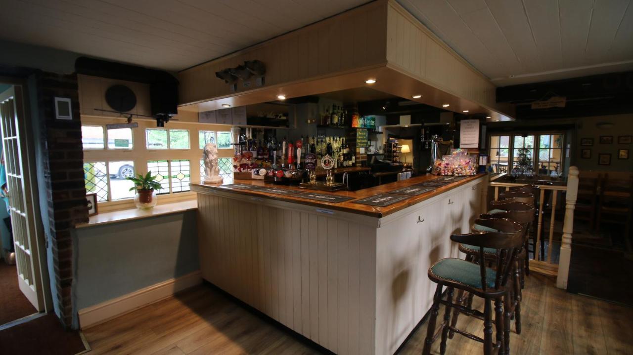 The White Lion At Wicken Bed & Breakfast Milton Keynes Exterior foto